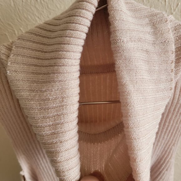 Cream Colored SHEIN Acrylic Cut-Out Shoulder Sweater/Cold Shoulder Turtleneck - Picture 3 of 5